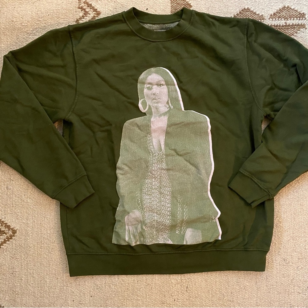 Brand new Jazmine Sullivan sweatshirt size L